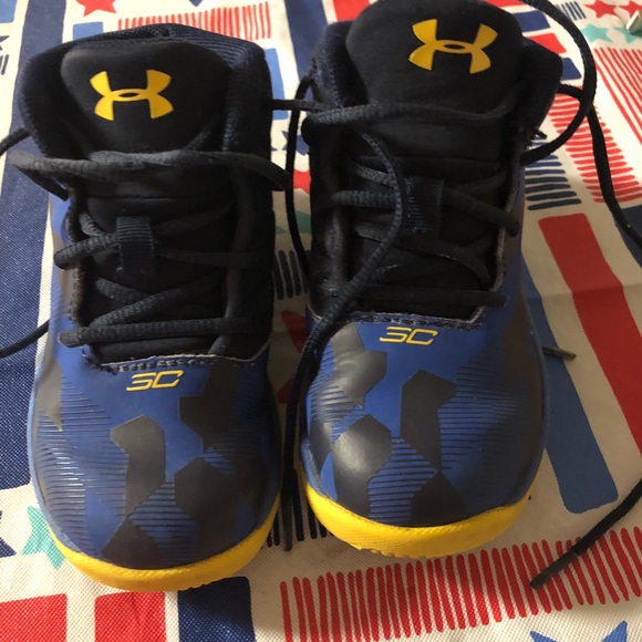 Toddler steph curry shoes - Picture 4 of 7